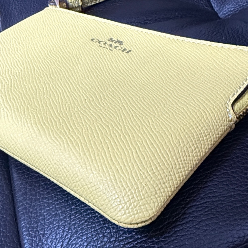 Coach Soft Yellow and Gold Logo Wristlet Clutch - Picture 5 of 16